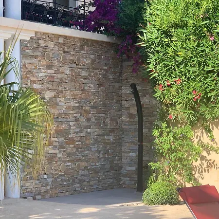 Otel Azur, Amazing Sea Views, Heated Pool Sainte-Maxime