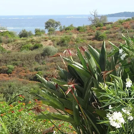 Azur, Amazing Sea Views, Heated Pool Hotel 4*
